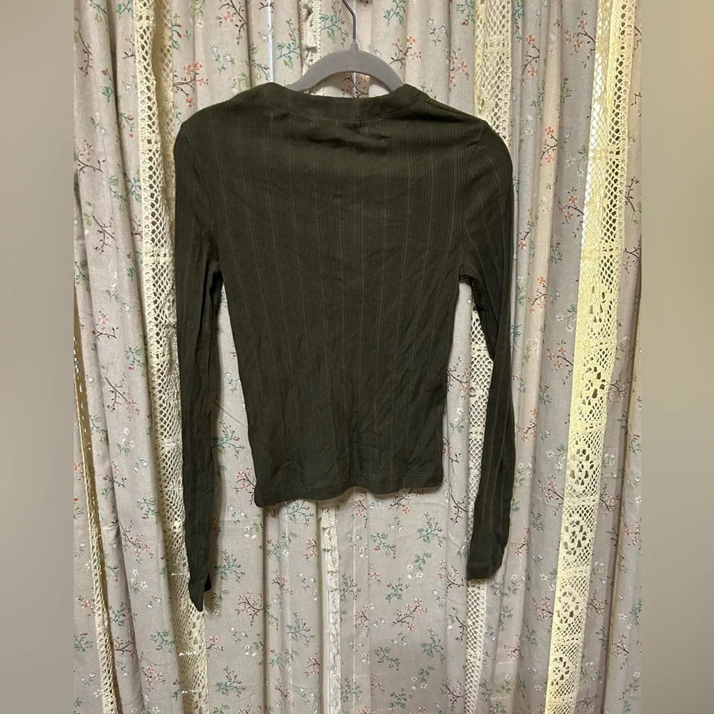 4/$25 Project Social T Amber Olive Green Ribbed Long Sleeve Sweater Small NWT
